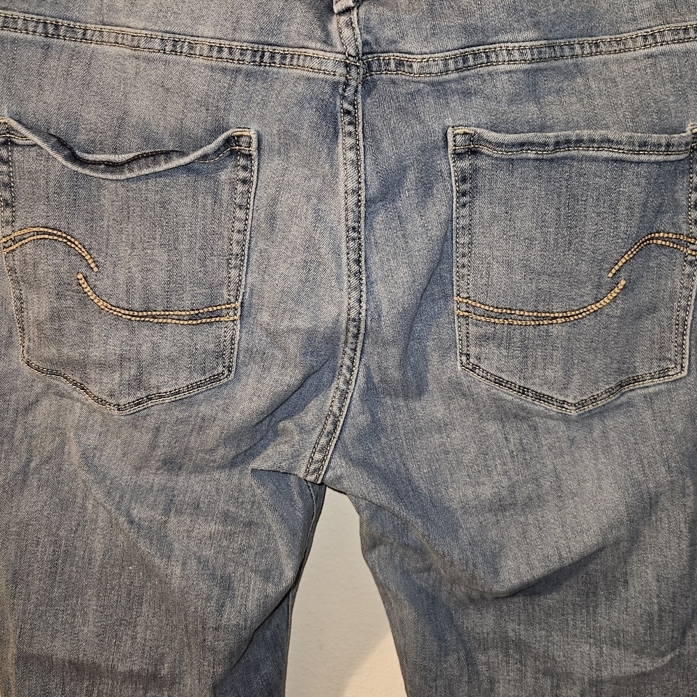 Levi Strauss Signature Modern Skinny Shorts Size 14 - Picture 7 of 11